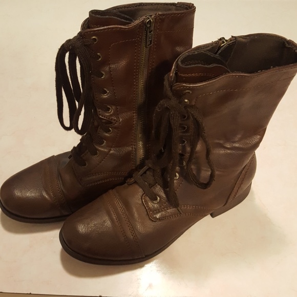 journeys combat boots